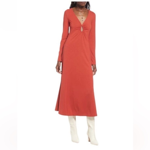 Open Edit rust Ruched V-Neck Long Sleeve Maxi - Picture 5 of 6